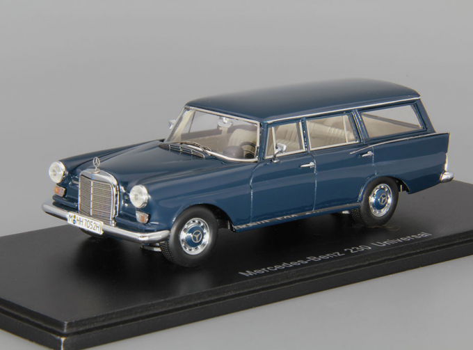 MERCEDES-BENZ 230 Universal (1965), blue