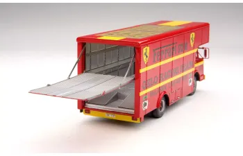 FORD Ferrari/McLaren Gelo Racing Car transporter