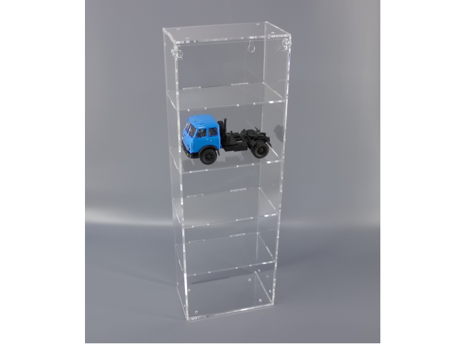 Витрина для грузовиков 1/43, размер ячейки 150х90х90, 5 ячеек, вертикальная