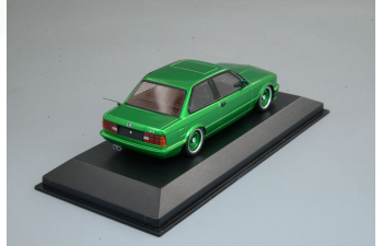 BMW 3-SERIES (E30), green metallic