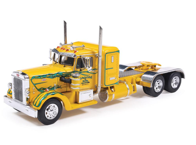 PETERBILT 350 Tractor Truck 3-assi (1952), yellow with green flames