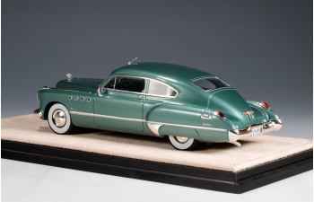 BUICK Roadmaster Sedanette (1949), Cirrus Green Metallic