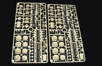 Сборная модель WZ-701 Armored Command & Control Vehicle