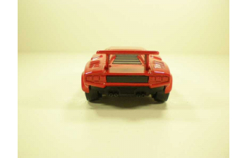 LAMBORGHINI Countach, red