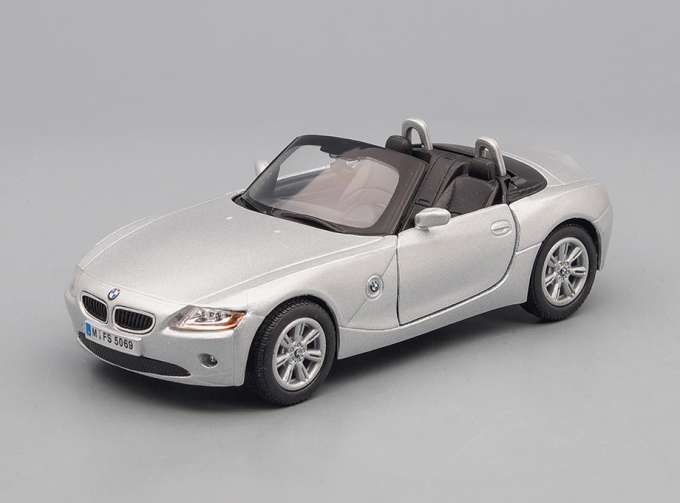 BMW Z4, silver