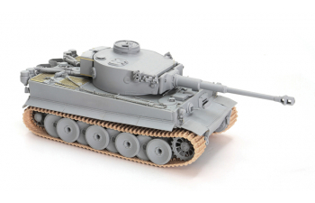 Сборная модель Tiger I Initial Production "Tunisian Initial Tiger" 1.kompanie s.Pz.Abt.501 DAK Tunisia 1942/43