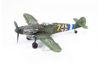 Сборная модель Bf 109G-10 Dual Combo - The Royal Class Edition