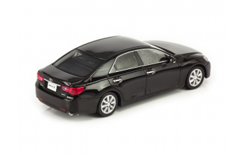 TOYOTA Mark X 250G Early "F Package", black