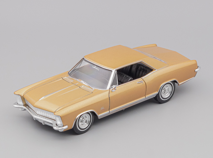 (Уценка!) BUICK Riviera Gran Sport Coupe (1965), gold metallic