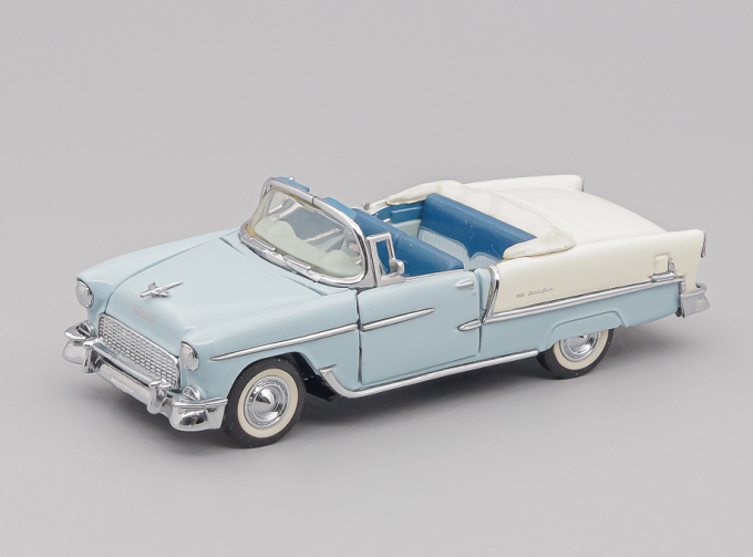 CHEVROLET Bel Air (1955), nassau blue / ivory