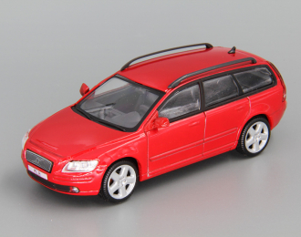 VOLVO V50, red