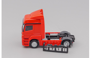 MERCEDES-BENZ Axor 2-axle Tractor, red