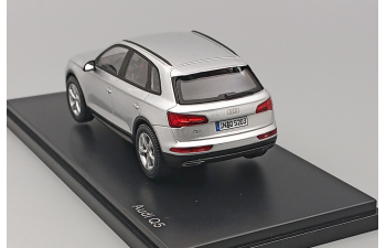 Audi Q5 (2016), silver