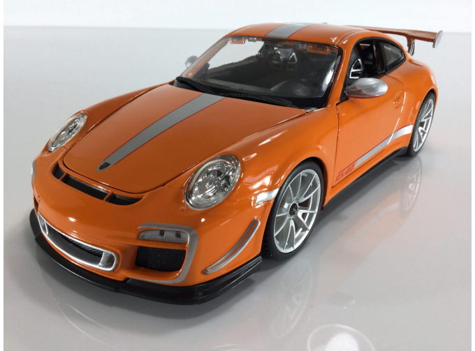 PORSCHE 911 GT3 RS 4.0 orange