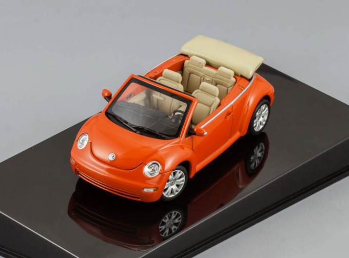 VOLKSWAGEN New Beetle cabriolet, sundown orange