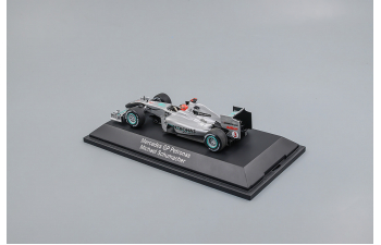 MERCEDES-BENZ GP Petronas MGP W01 Michael Schumacher Showcar (2010), silver