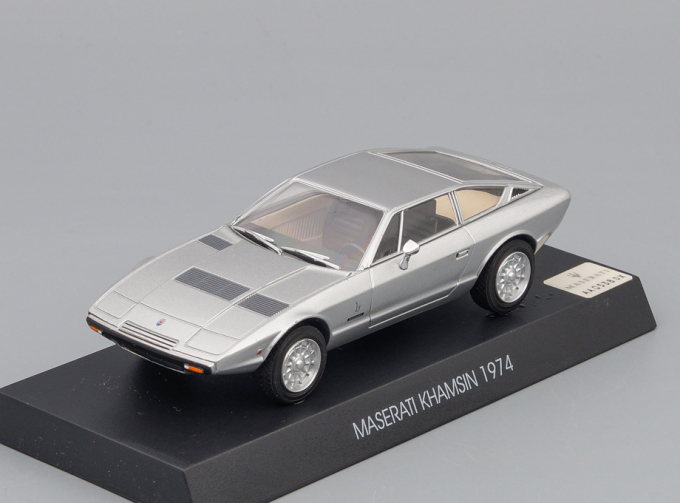 MASERATI Khamsin 1974, silver