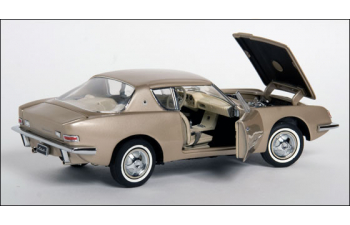 STUDEBAKER Avanti (1963), light gold