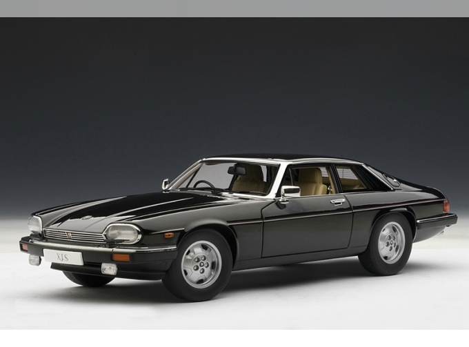 JAGUAR XJ-S Coupe, black