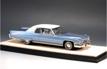 CADILLAC Coupe Deville (1973), Antigua Blue Metallic