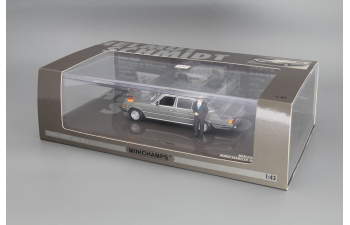 (Уценка!) MERCEDES-BENZ 350 SEL W116 Bundeskanzler Helmut Schmidt with figurine (1972), grey