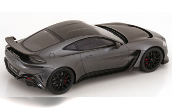 ASTON MARTIN V12 Vantage (2023), greymetallic carbon