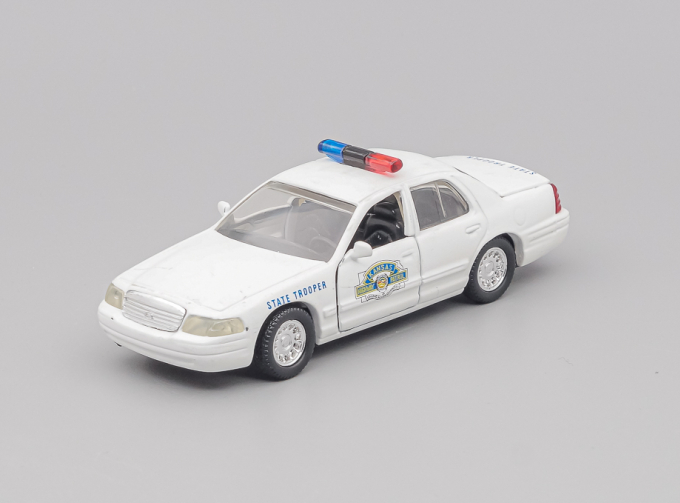 FORD Crown Victoria Kansas Police, white