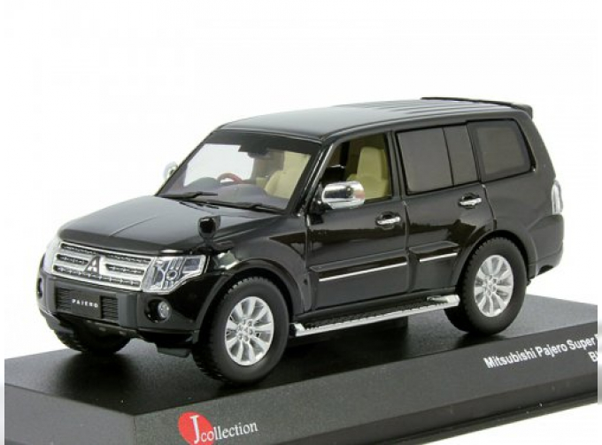 MITSUBISHI Pajero Super Exceed, Black Mica