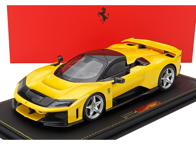 FERRARI F80 (2024) - Silver Rims - Con Vetrina - With Showcase, Giallo Modena - Yellow