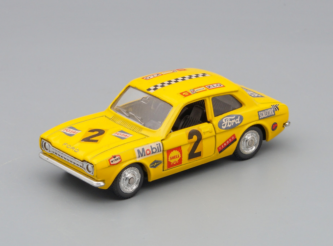 FORD Escort #2, yellow