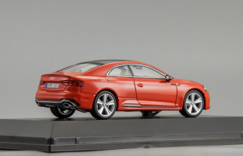 AUDI RS 5 Coupe, misano red