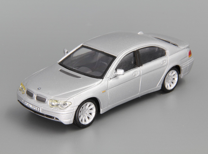 BMW 7 Series, silver