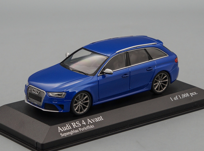 AUDI RS4 (2012), blue metallic