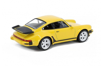 PORSCHE 911 Turbo (1976), yellow