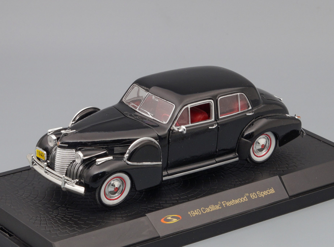 CADILLAC Fleetwood 60 Special 1940, black