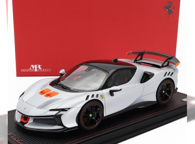 FERRARI Sf90 Xx Stradale (2024) - Con Vetrina - With Showcase, Bianco Artico - White Orange Black