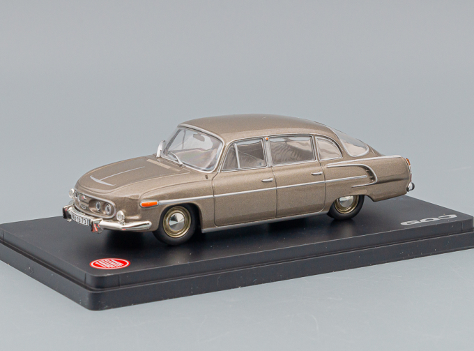 TATRA 603 (1969) brown met