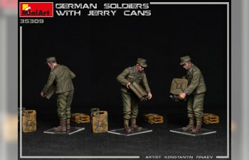 Сборная модель Немецкие Солдаты c Канистрами