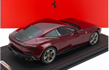 FERRARI Amalfi (2025) - Con Vetrina - With Showcase, Rubino Micalizzato - Dark Red