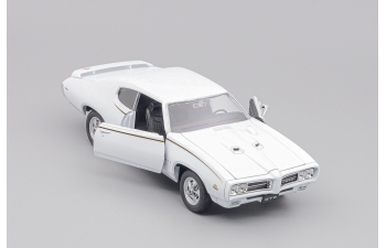 PONTIAC Gto (1969), white