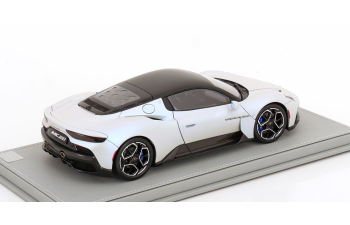 MASERATI MC20 Coupe (2020), matt-white black