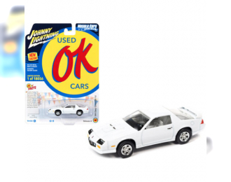 CHEVROLET Camaro Z28 1LE (1991), white