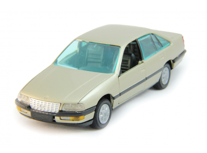OPEL Senator 4-turig, light gold