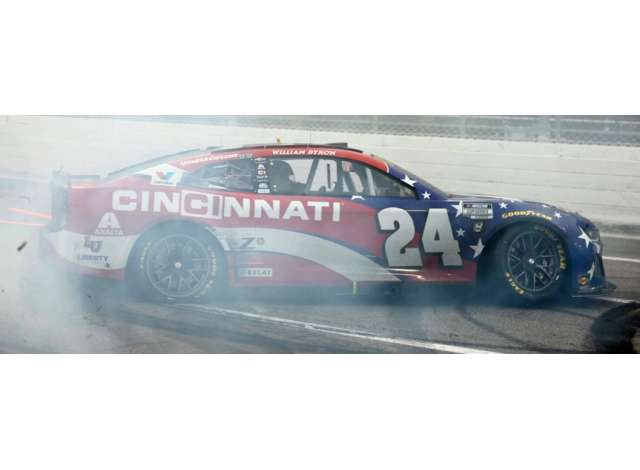 Chevrolet #24 William Byron *Cincinnatti*, red/white 2025