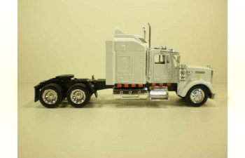 KENWORTH W900 (1979) трейлер контейнер, белый