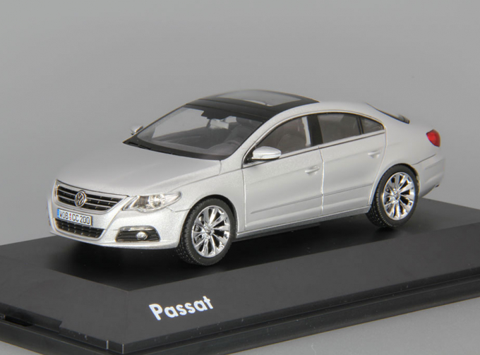 VOLKSWAGEN Passat CC, silver