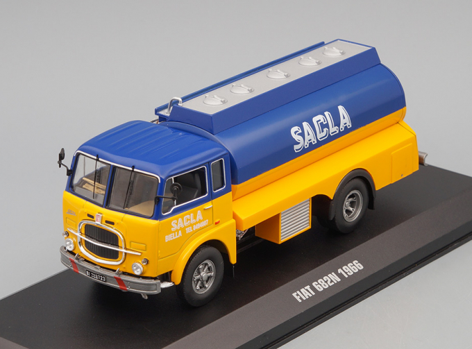 FIAT 682N SACLA Fuel Transporter (топливозаправщик) 1966