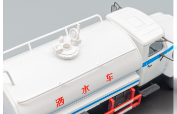 DONGFENG 140 series special tank truck, white