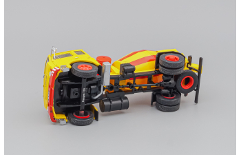 Csepel D-733.02 бетономешалка, Legendas teherautok 28, yellow