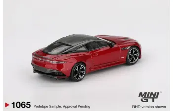 ASTON MARTIN DBS (2012), Hyper red